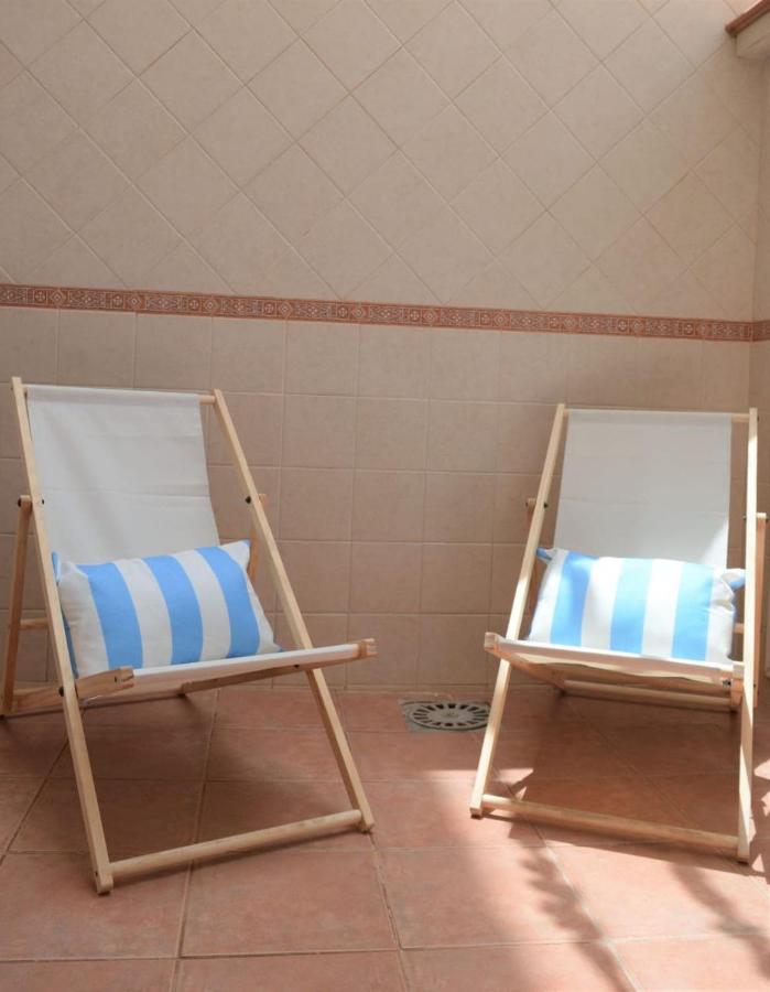 Floridos Playa Piso Reformado De 2 Habitaciones A 50M De La Playa La Cala Del Moral Luaran gambar